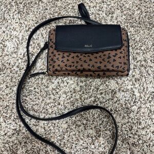 RELIC HEART CHEETAH PRINT CROSSBODY/CLUTCH